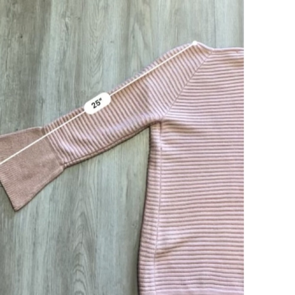 Calvin Klein Spring Sweater Bundle- Small - Picture 11 of 13
